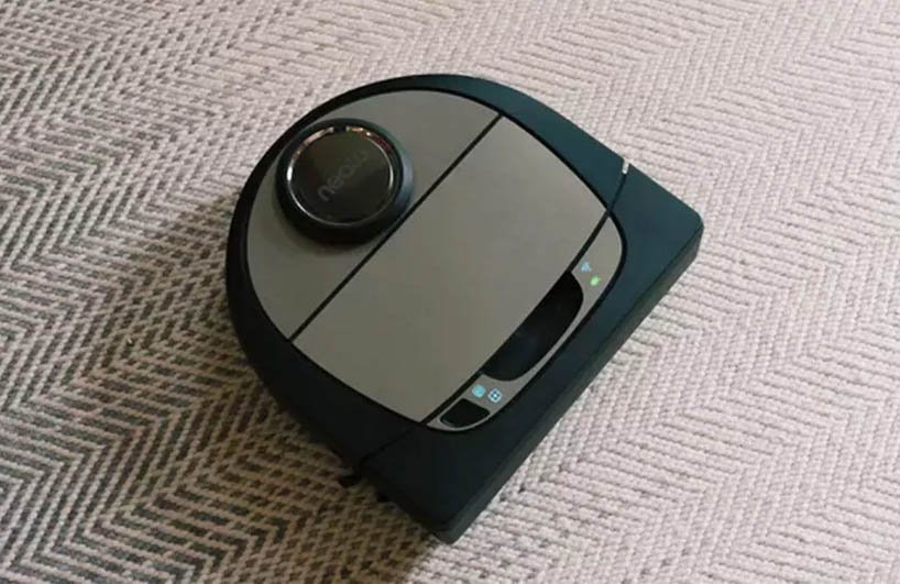 robot hút bụi hình chữ D
