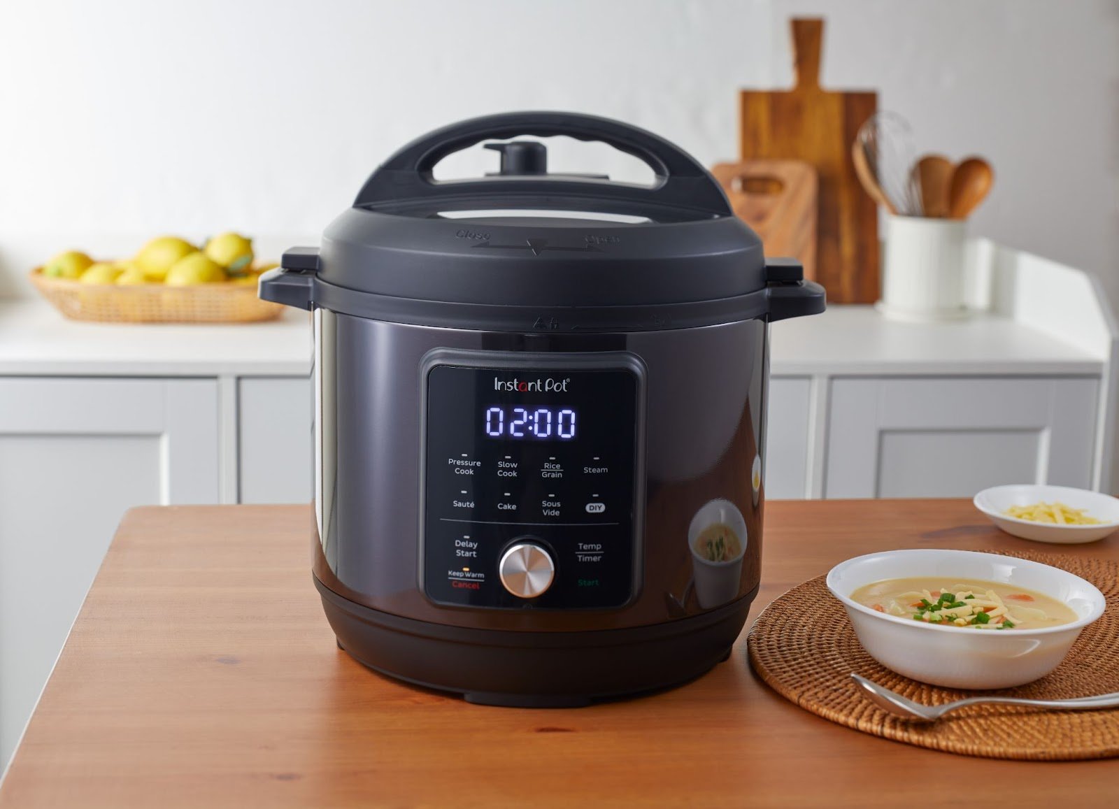 Nồi áp suất đa năng Instant Pot Essential 60