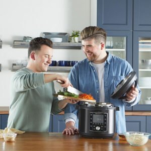 Nồi áp suất đa năng Instant Pot Pro chính hãng